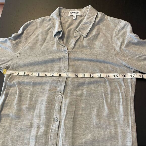 Express The City Shirt Gray Button Down High Low Hem Women’s Size S - Picture 7 of 7
